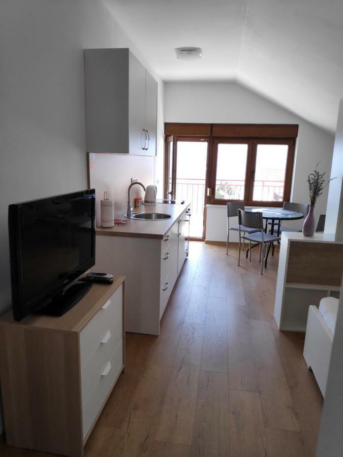 Apartman Anicic Podaca Zewnętrze zdjęcie