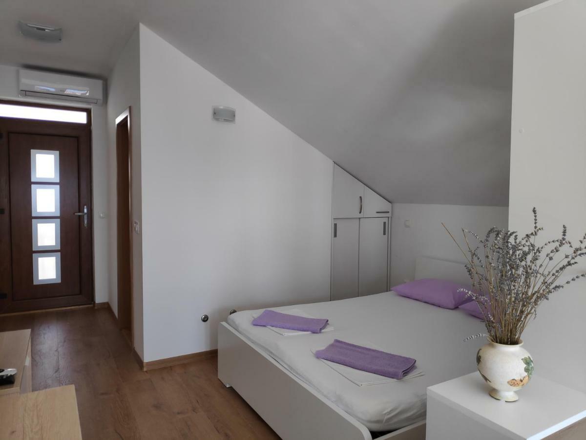 Apartman Anicic Podaca Zewnętrze zdjęcie