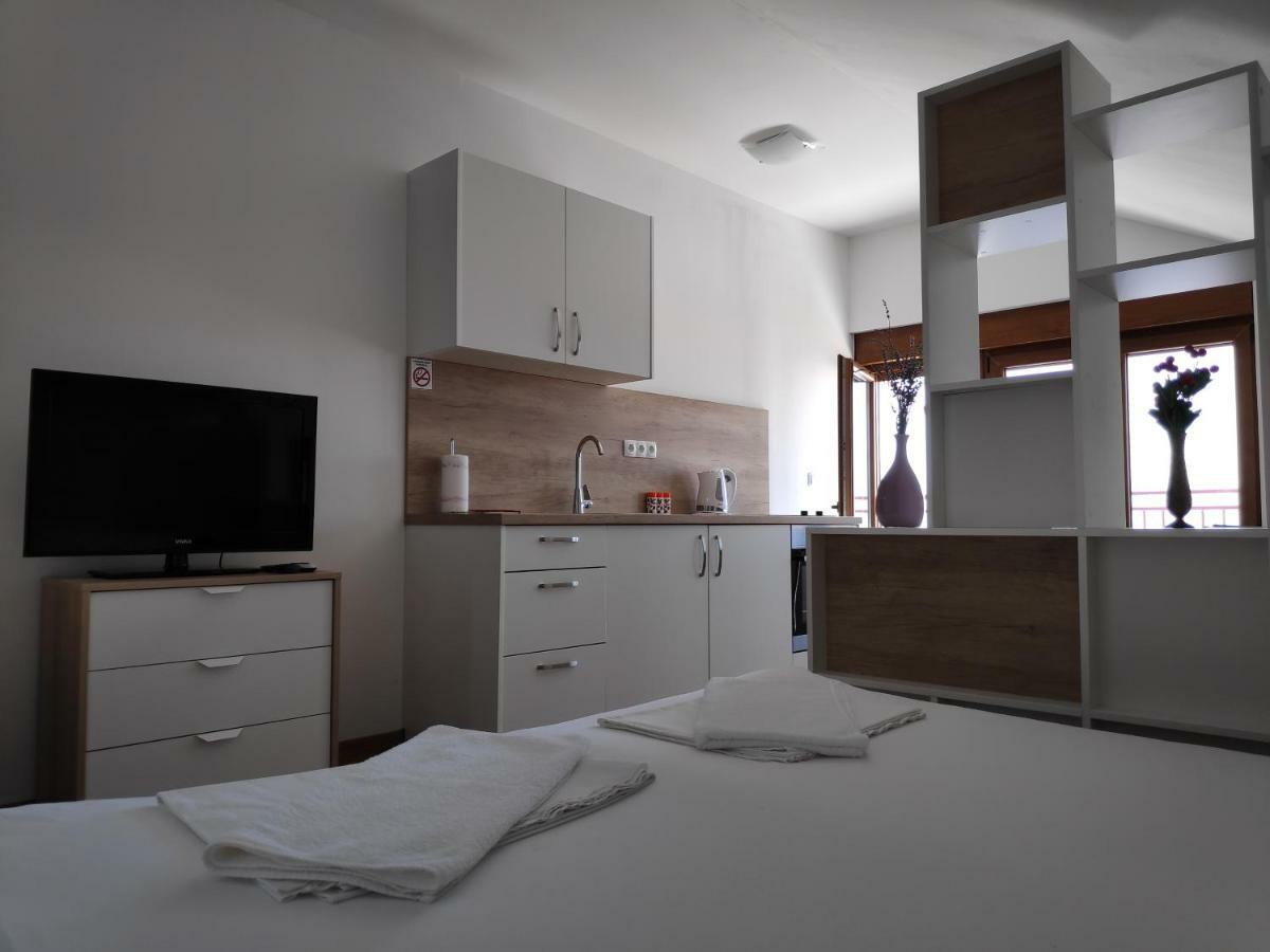 Apartman Anicic Podaca Zewnętrze zdjęcie