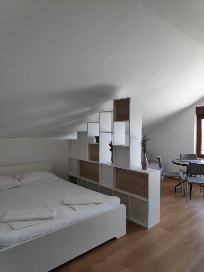 Apartman Anicic Podaca Zewnętrze zdjęcie